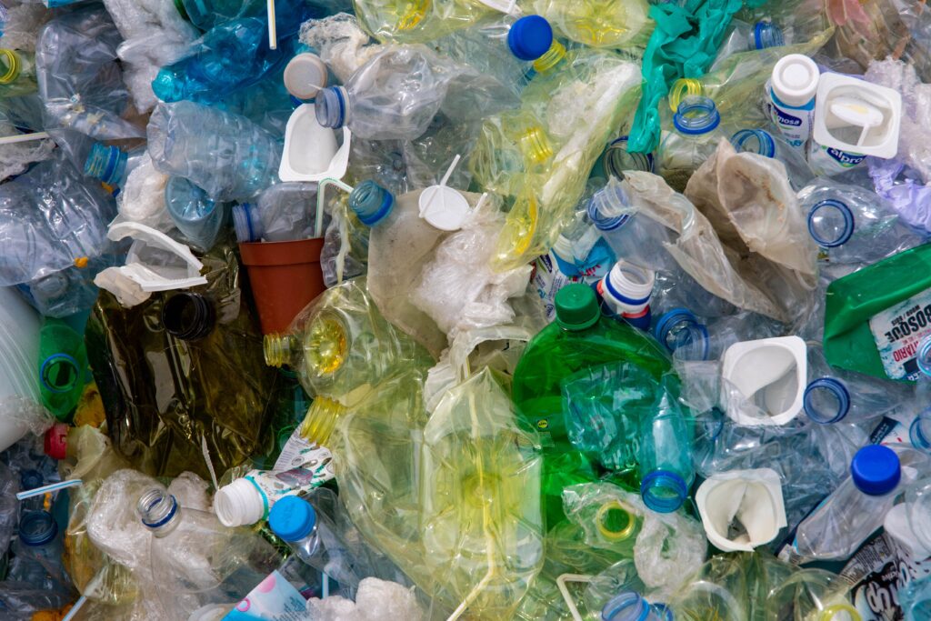 Should plastic be banned?